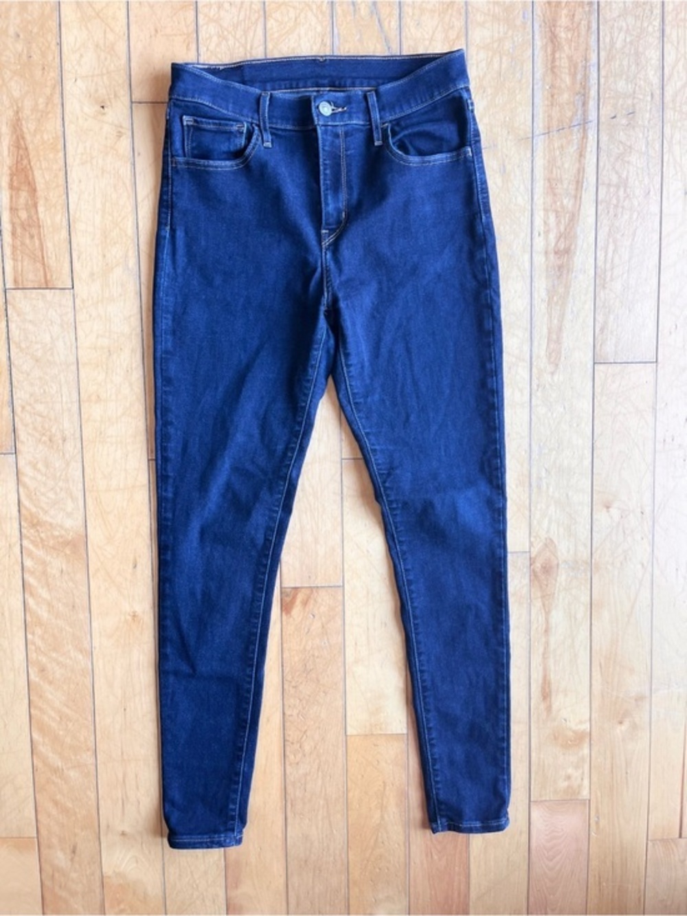 Levi’s Dark Wash Classic Stretch Denim Skinny Jeans Size 28 X 30